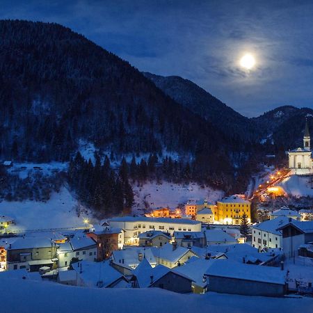 Albergo Diffuso Paularo Eksteriør billede